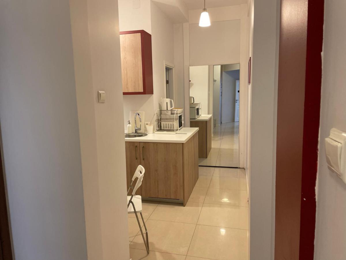 The Central Post Apartments Софія Екстер'єр фото