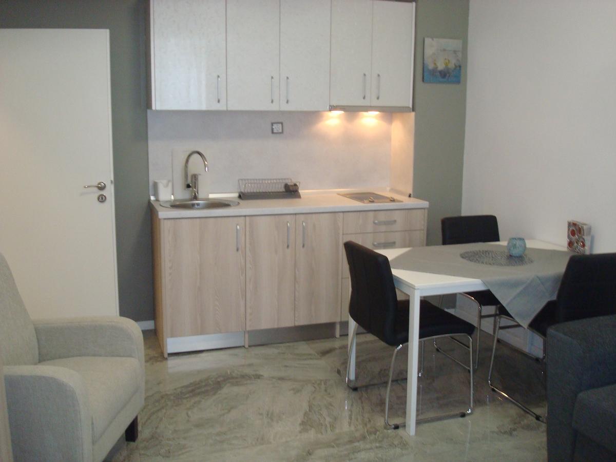 The Central Post Apartments Софія Екстер'єр фото