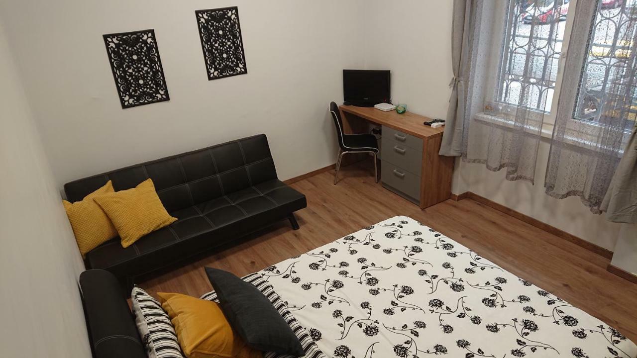 The Central Post Apartments Софія Екстер'єр фото